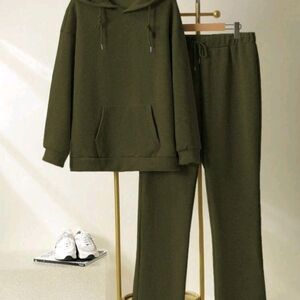 Olive Green Women's Track Pants & Hoodie Stack Set